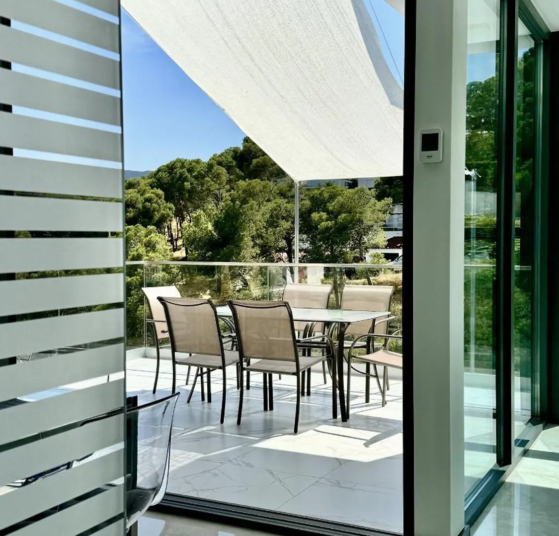 Welcs Villa De Lujo 176 Emp Con Piscina Privada Llanca Spain